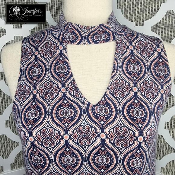 Aeropostale Women's Medallion Mock Neck Keyhole Sleeveless Dress Size M - Picture 3 of 9